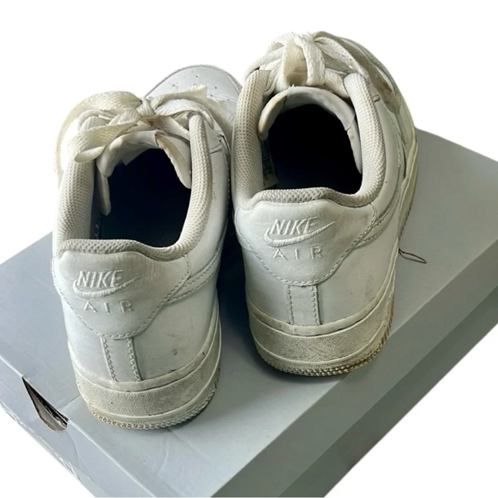 Nike White Leather Sneakers with Ventilation